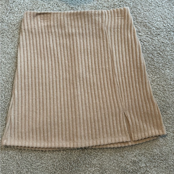 Princess Polly Size 8 Tan Skirt - Picture 1 of 4